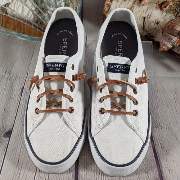 sperry pier view sneaker white